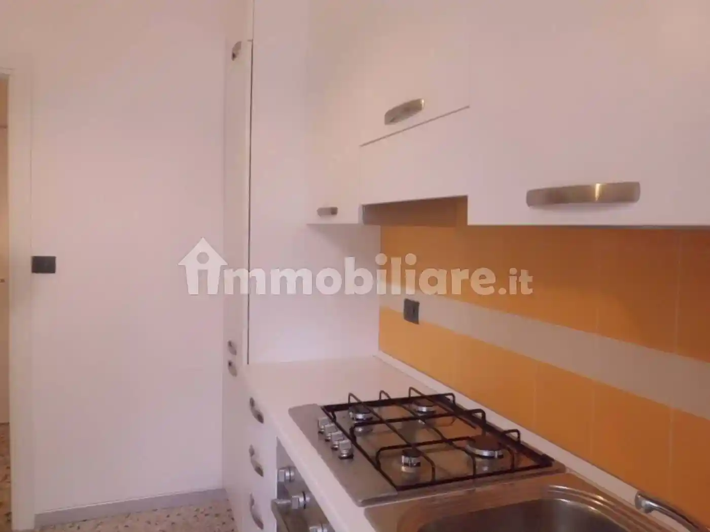 Appartamento via Bezzecca 8, Borgo Trento, Verona - foto 2