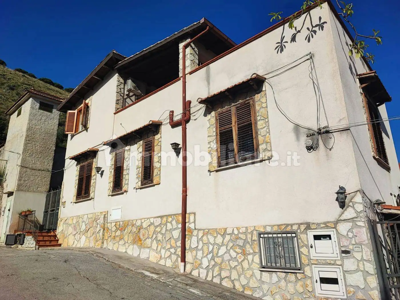 Appartamento in vendita a Palermo