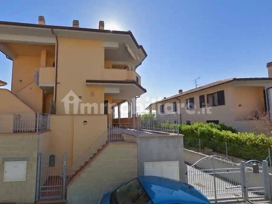 Quadrilocale via della Liberazione 5, Castiglioncello, Rosignano Marittimo - foto 2