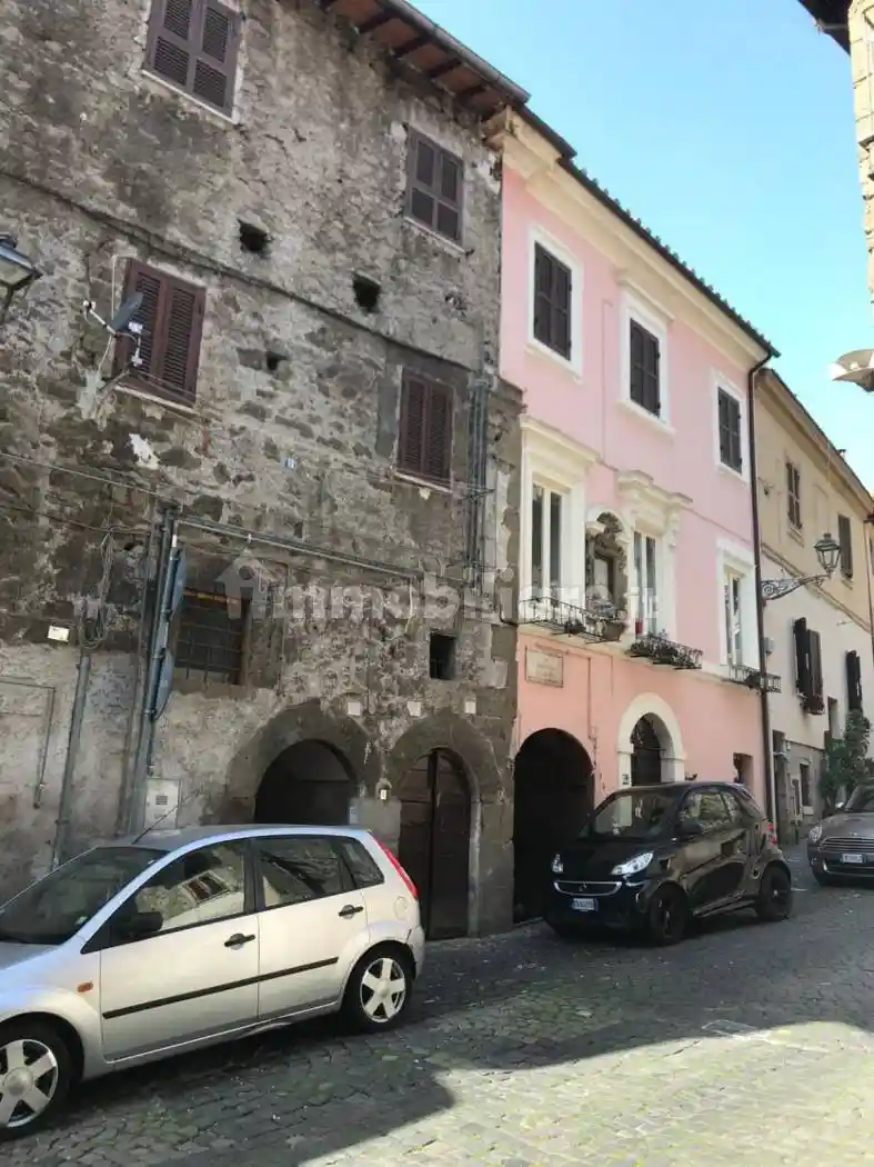 Appartamento in affitto a Genazzano