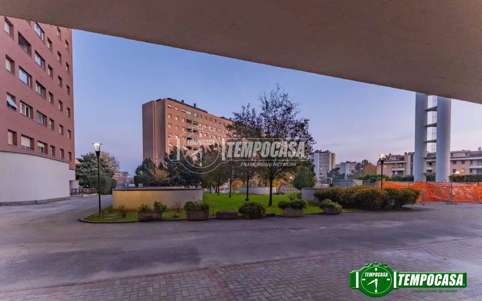 Quadrilocale via Federico Engels 7, Quarto Cagnino, Milano - foto 4