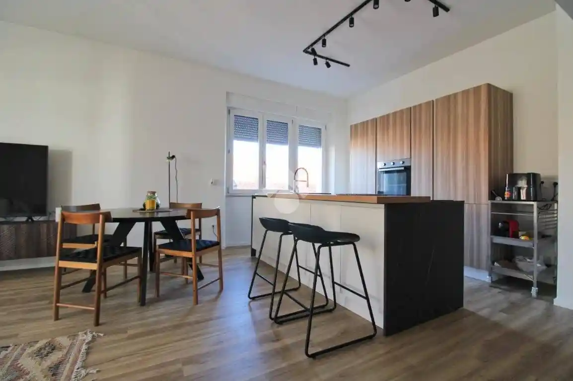 Quadrilocale piazza Duca degli Abruzzi 43, Viale Bovio - Piazza Duca degli Abruzzi, Pescara - foto 2