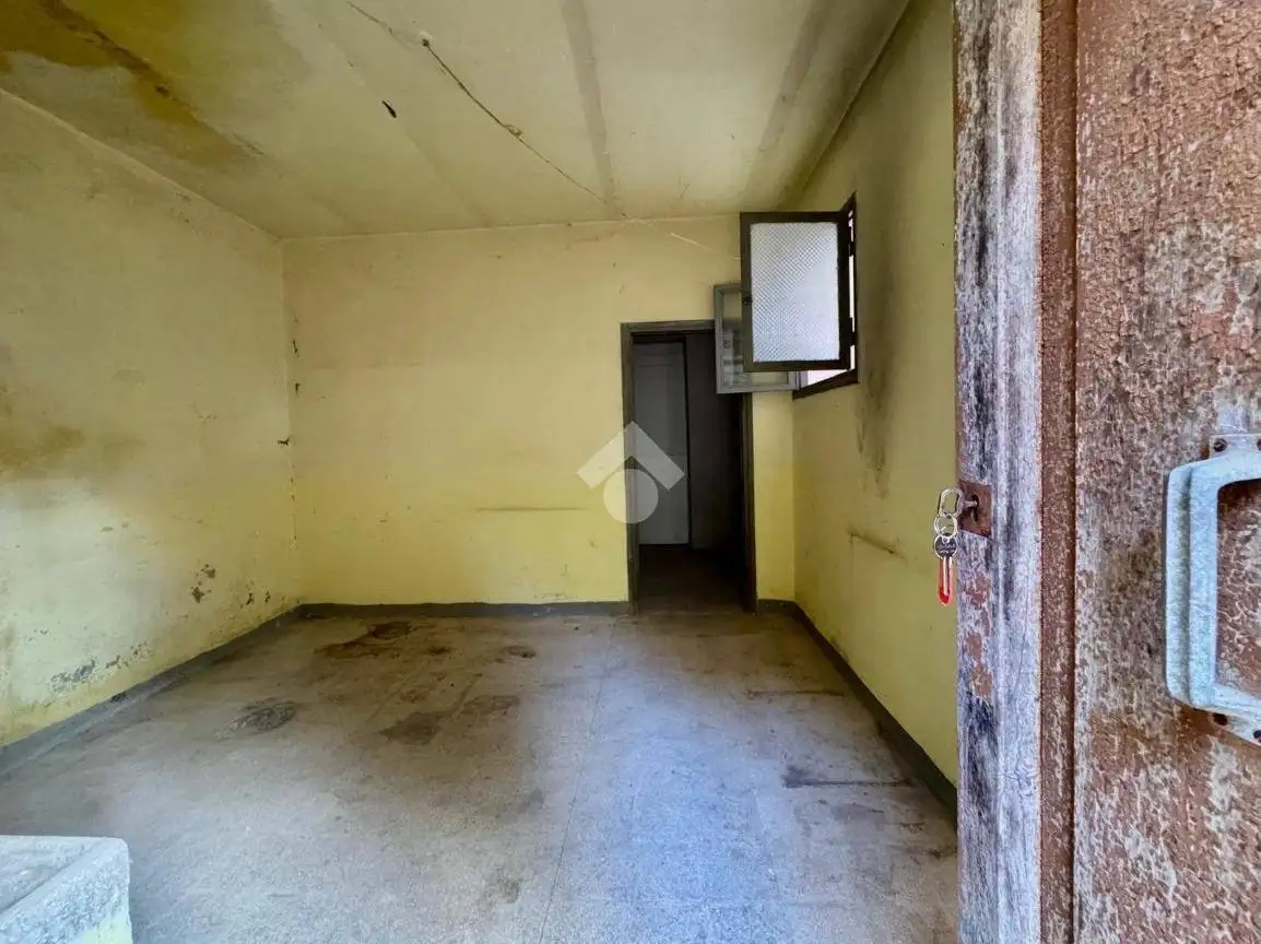 Trilocale via corsica 97, Centro, Caprarola - foto 3