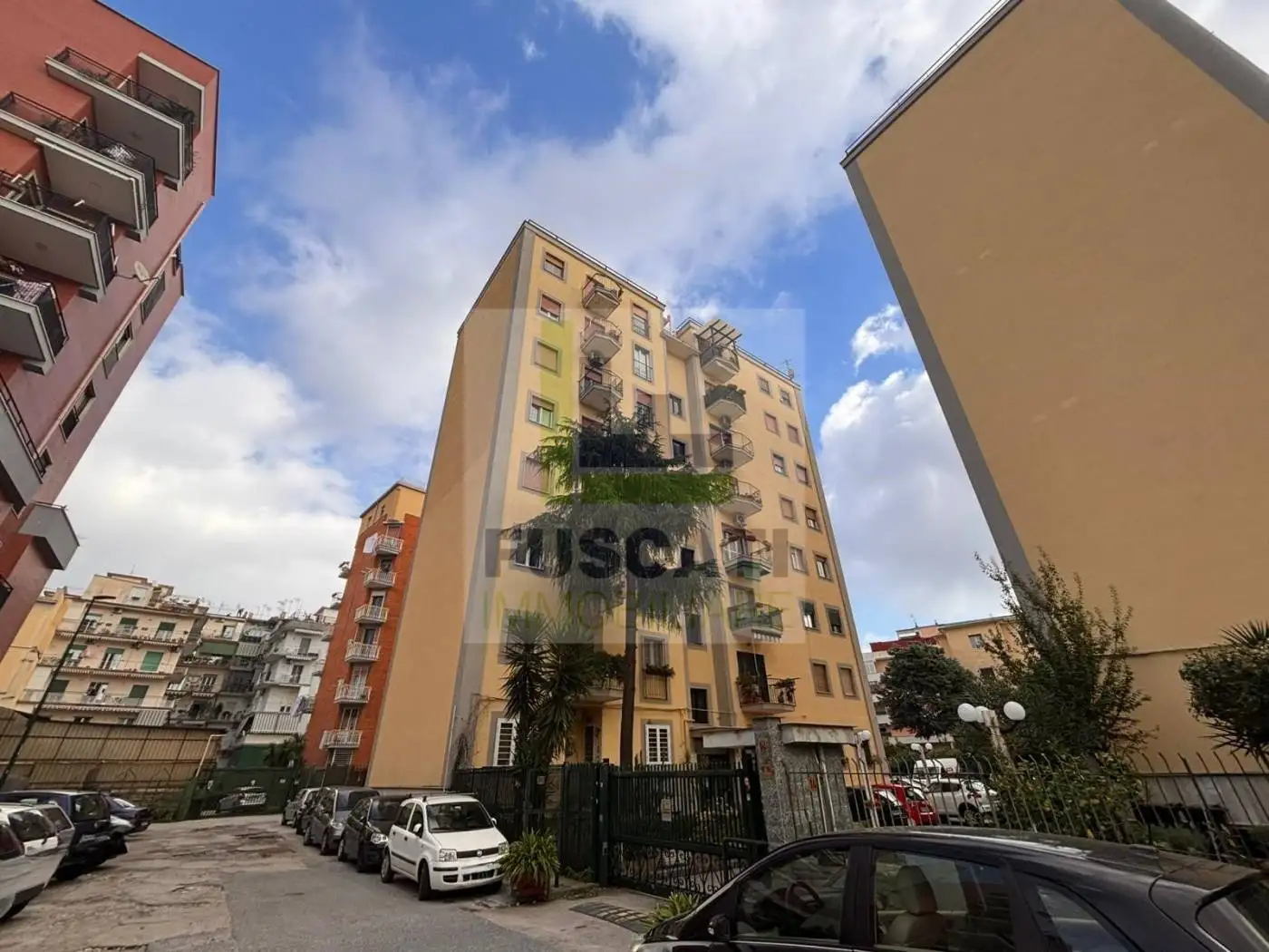 Appartamento in vendita a Napoli