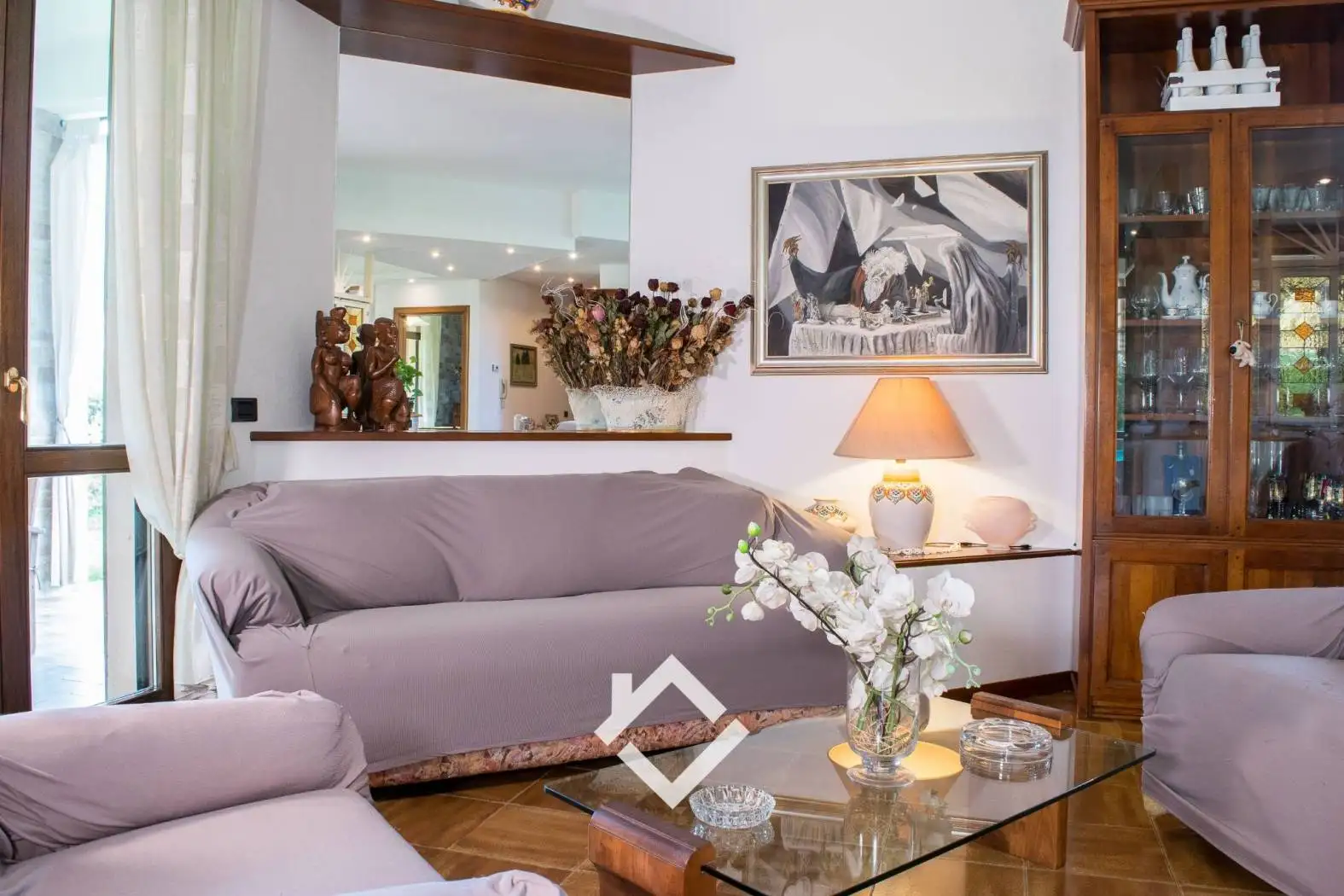 Villa in vendita a Travedona-Monate