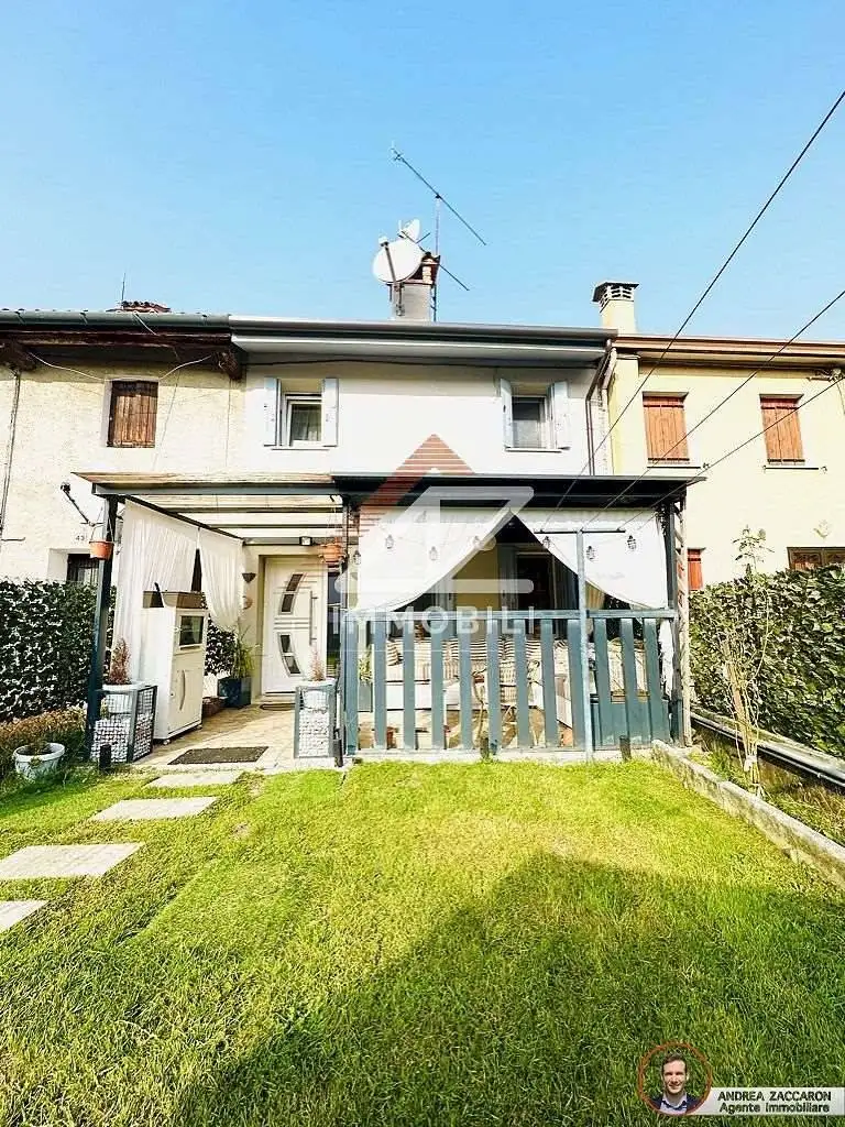 Casa indipendente in vendita a Sernaglia della Battaglia