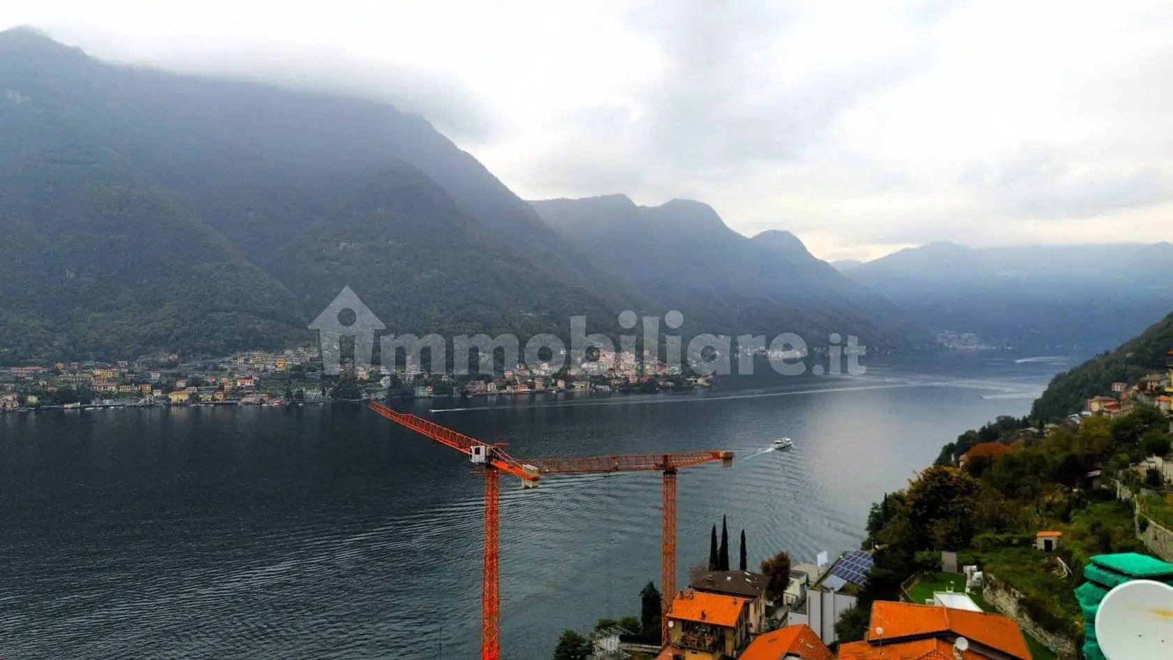 Appartamento in vendita a Pognana Lario