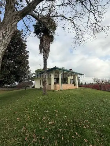 Villa in vendita a Premariacco