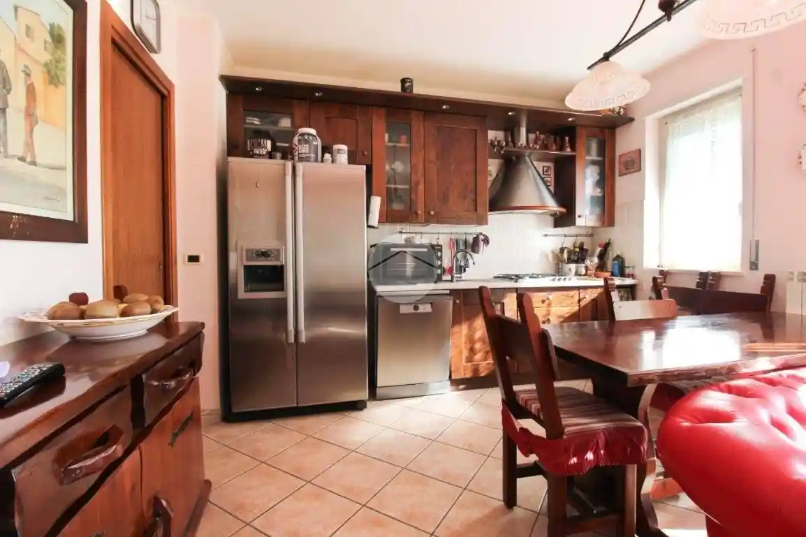 Quadrilocale via trilussa 3, Centro, Pineto - foto 4