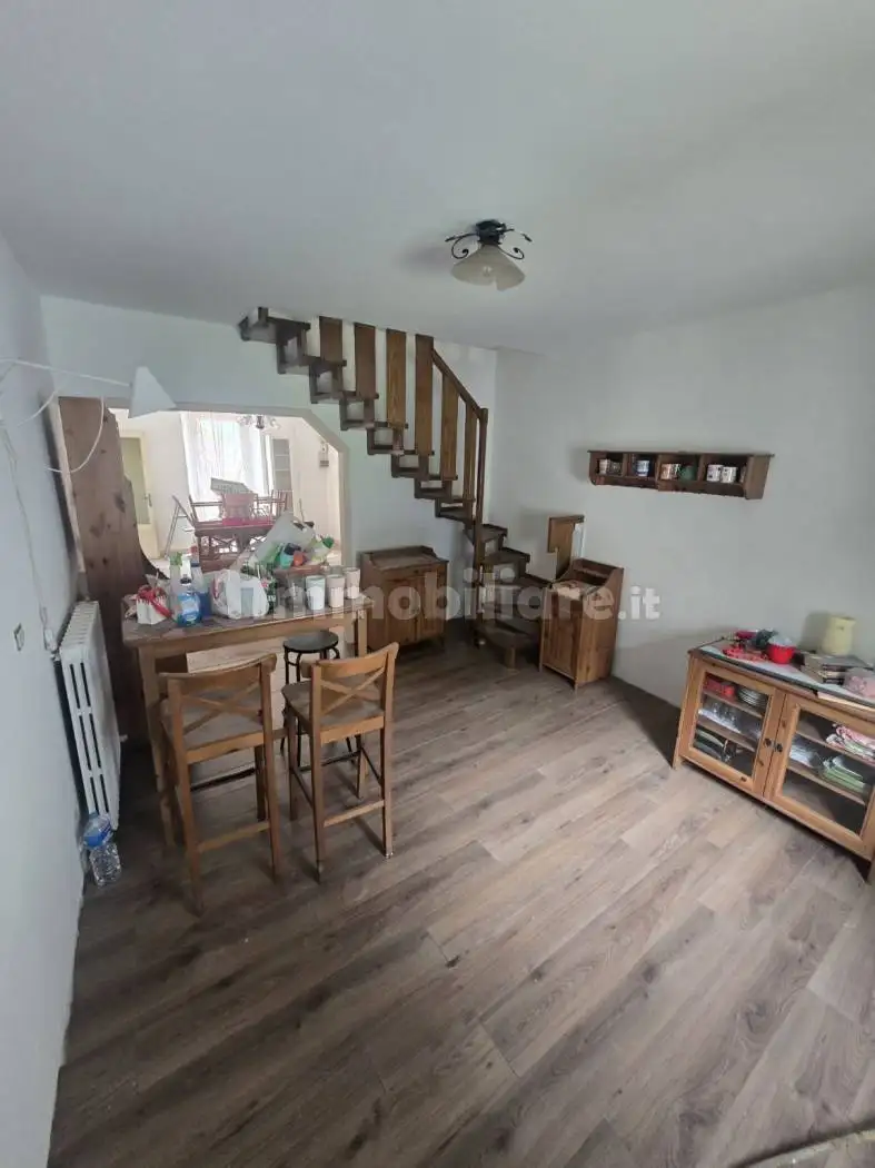 Appartamento in vendita a Primaluna