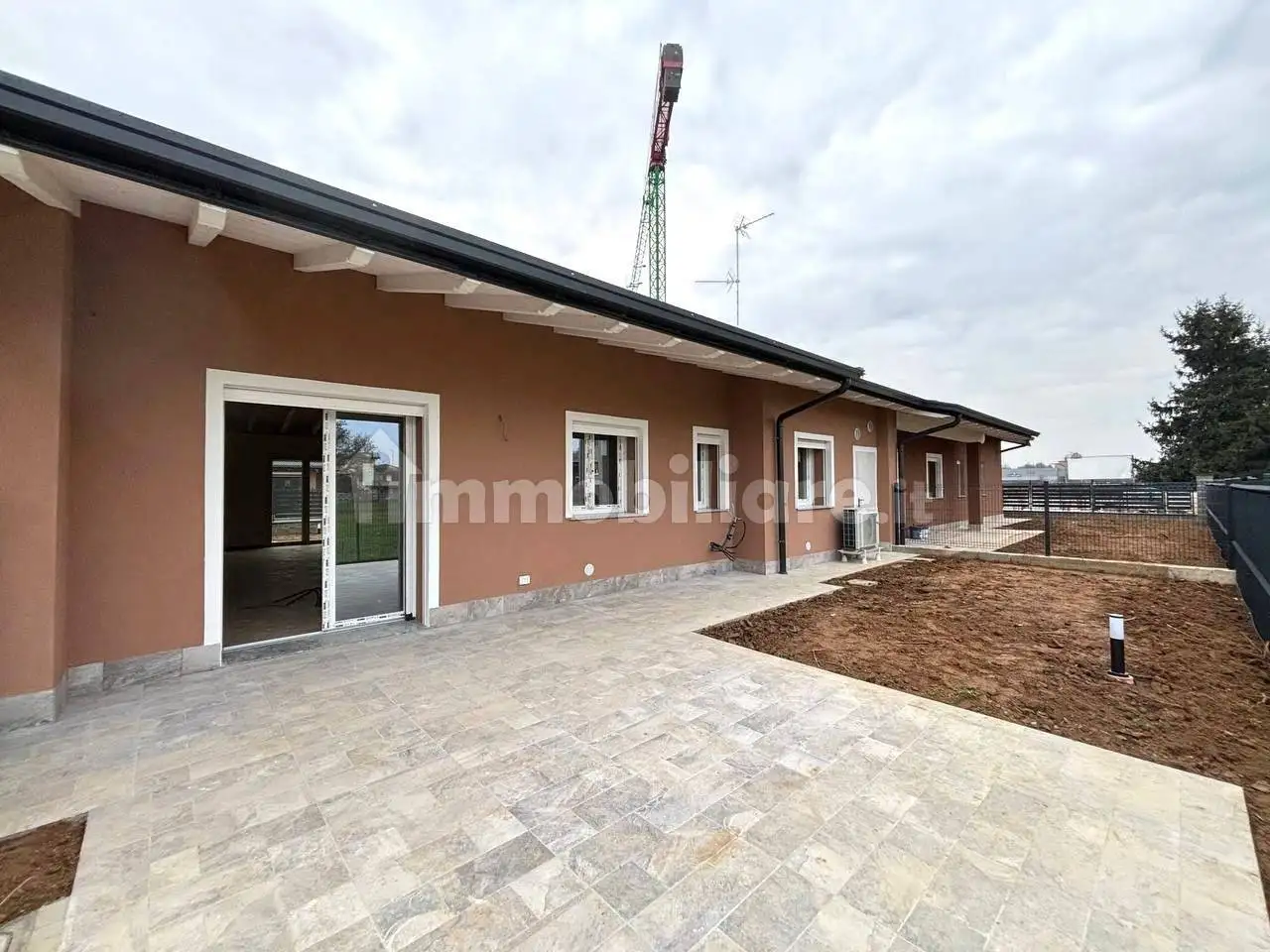 Villa unifamiliare via Cavalieri di Vittorio Veneto, Casorate Primo - foto 2