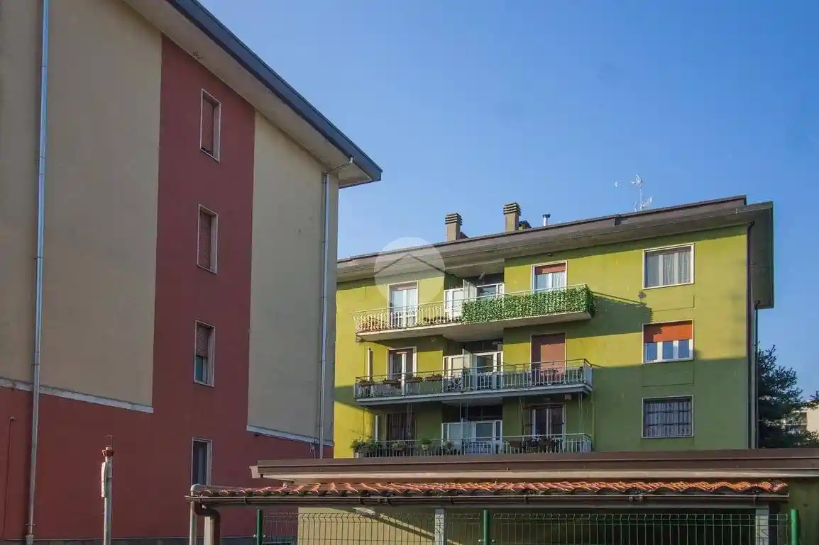 Appartamento in vendita a Garbagnate Milanese