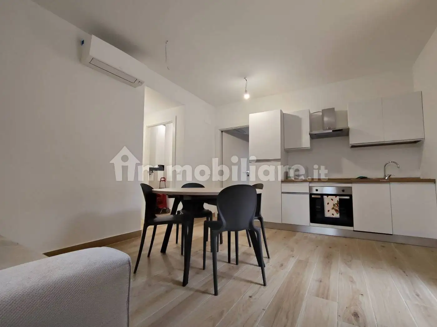 Appartamento in affitto a Varazze