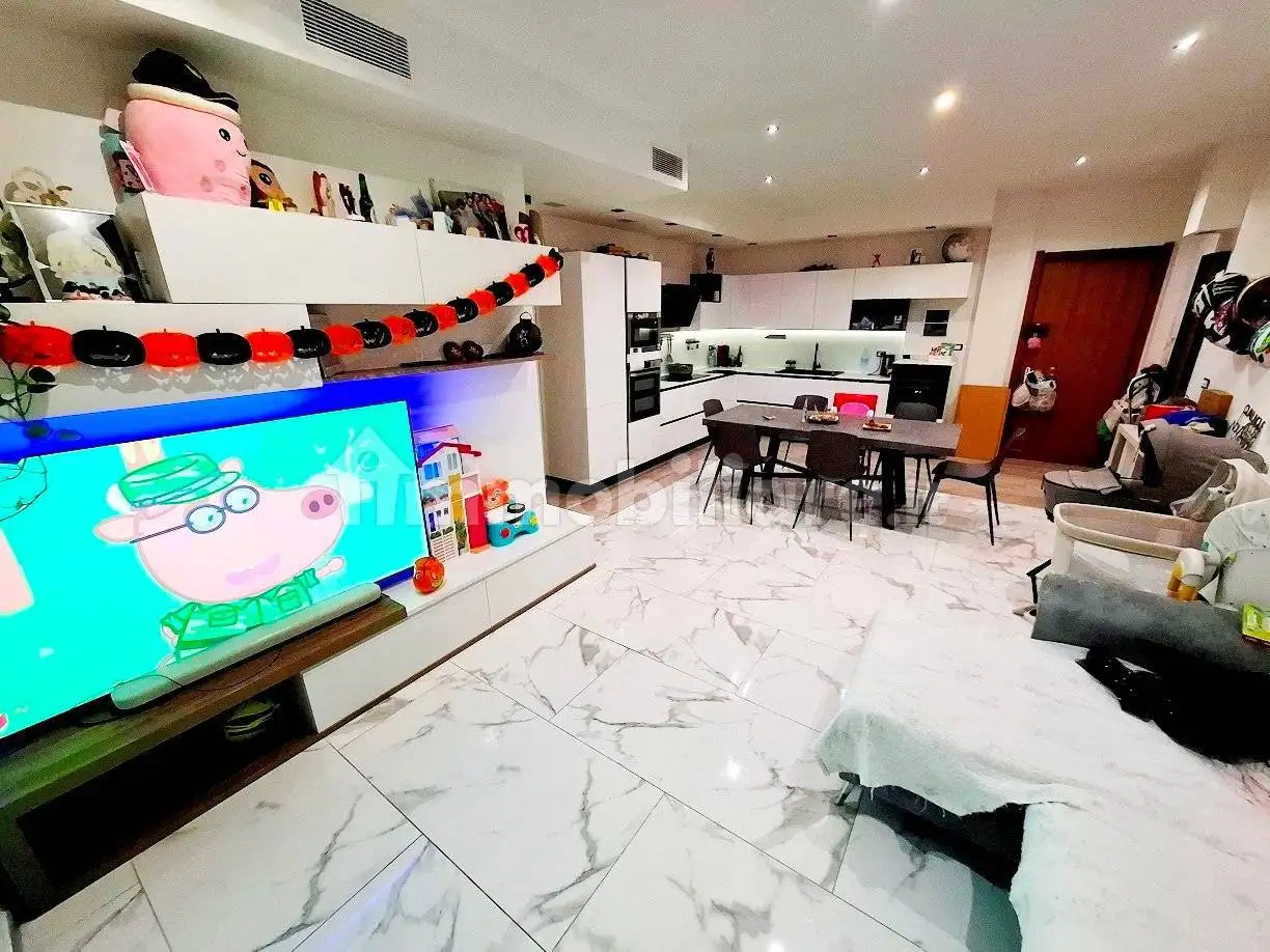 Appartamento ottimo stato, secondo piano, Centro, Cicagna - foto 3