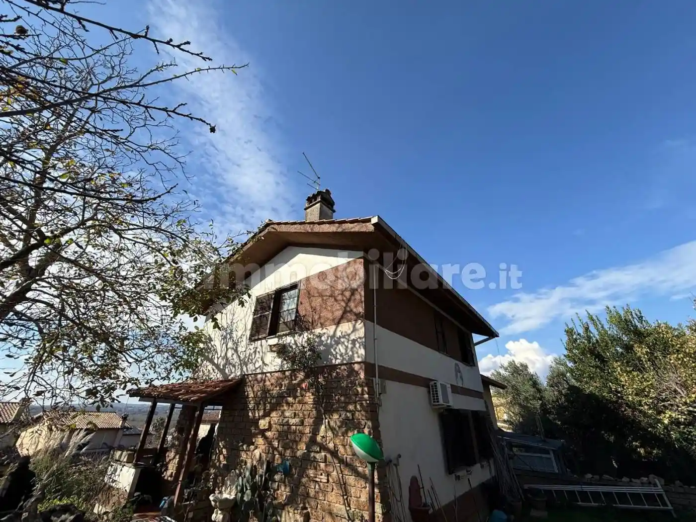 Villa in vendita a Sutri