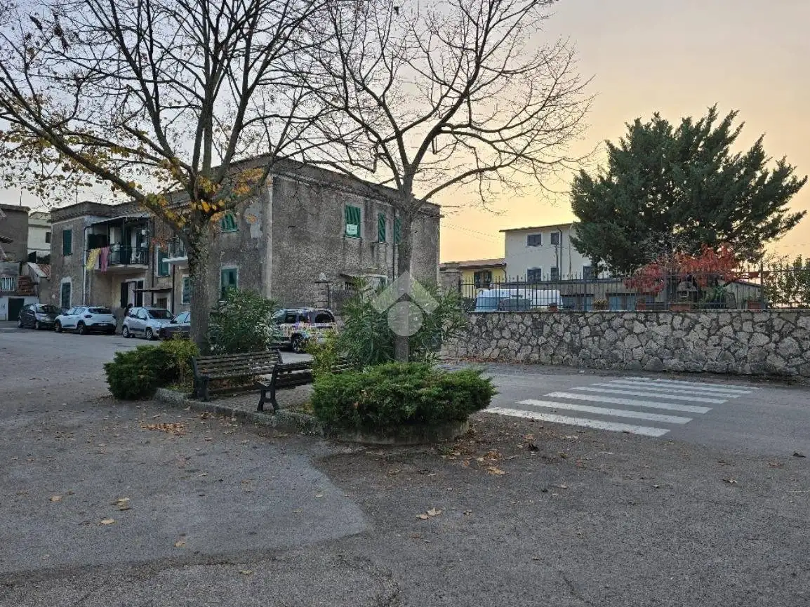 Appartamento in vendita a Acuto