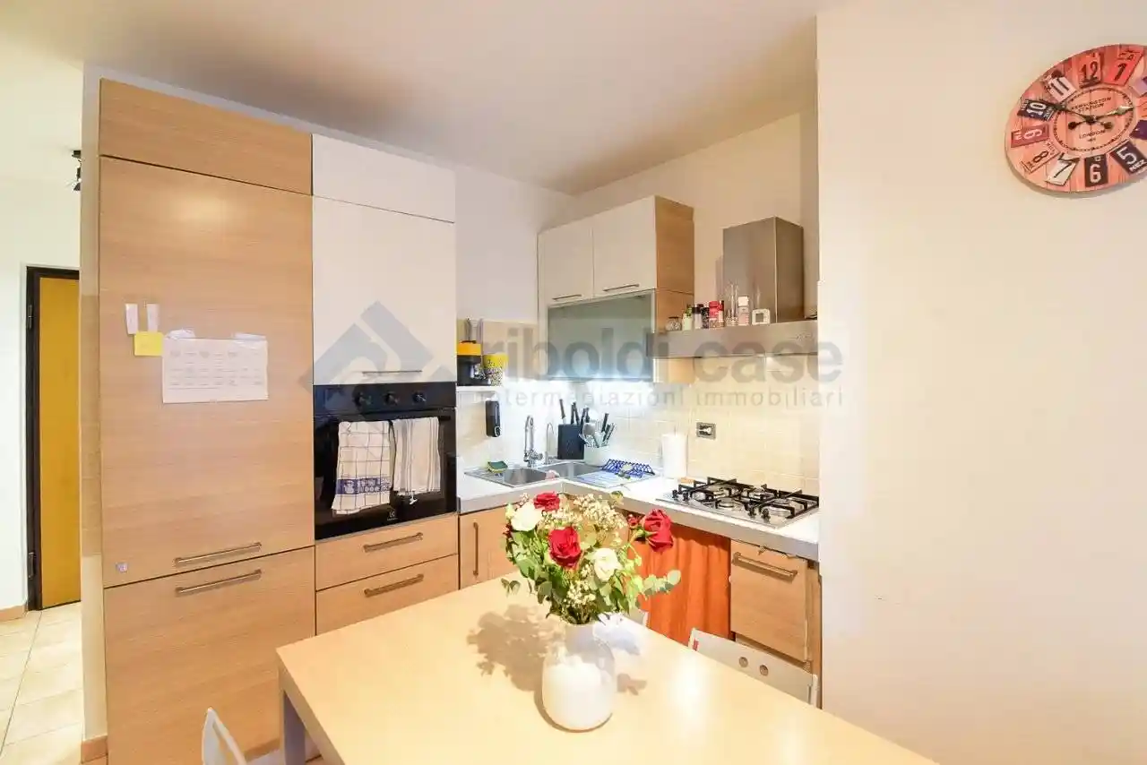 Bilocale ottimo stato, primo piano, Montello - San Salvatore, Seregno - foto 5