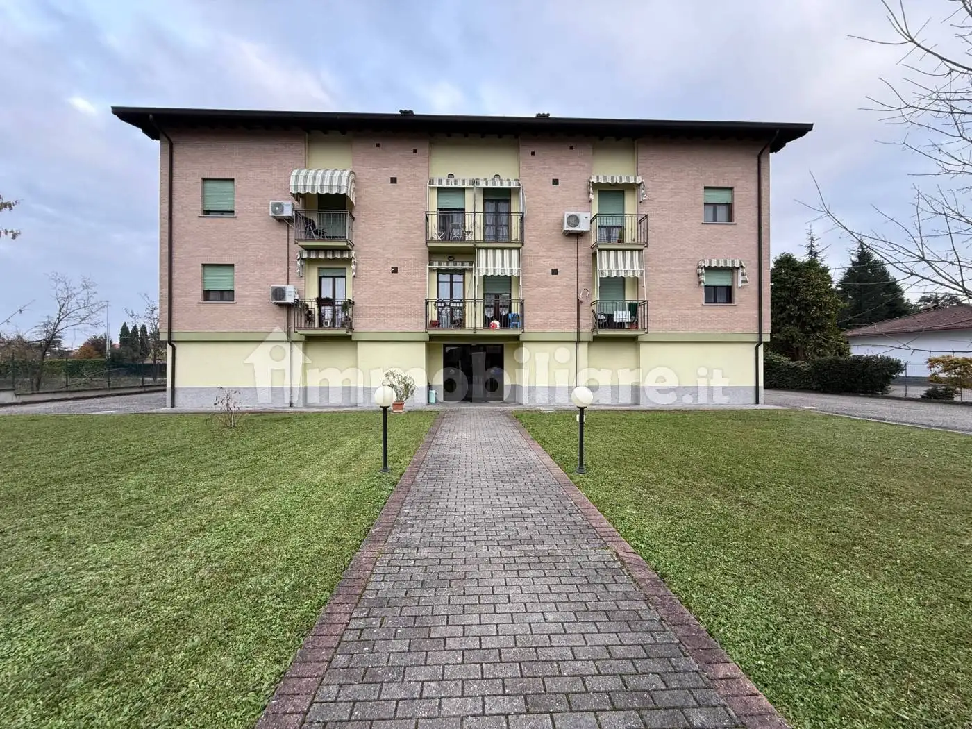 Appartamento via Francesco Petrarca 5, Centro, Casatisma - foto 3