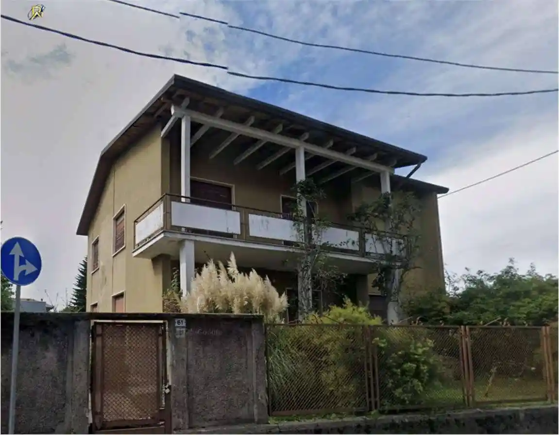 Appartamento all'asta via Cadorna, 61, Fagnano Olona - foto 5