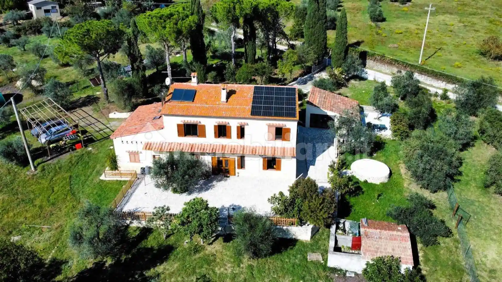 Rustico - Casale in vendita a Roccastrada