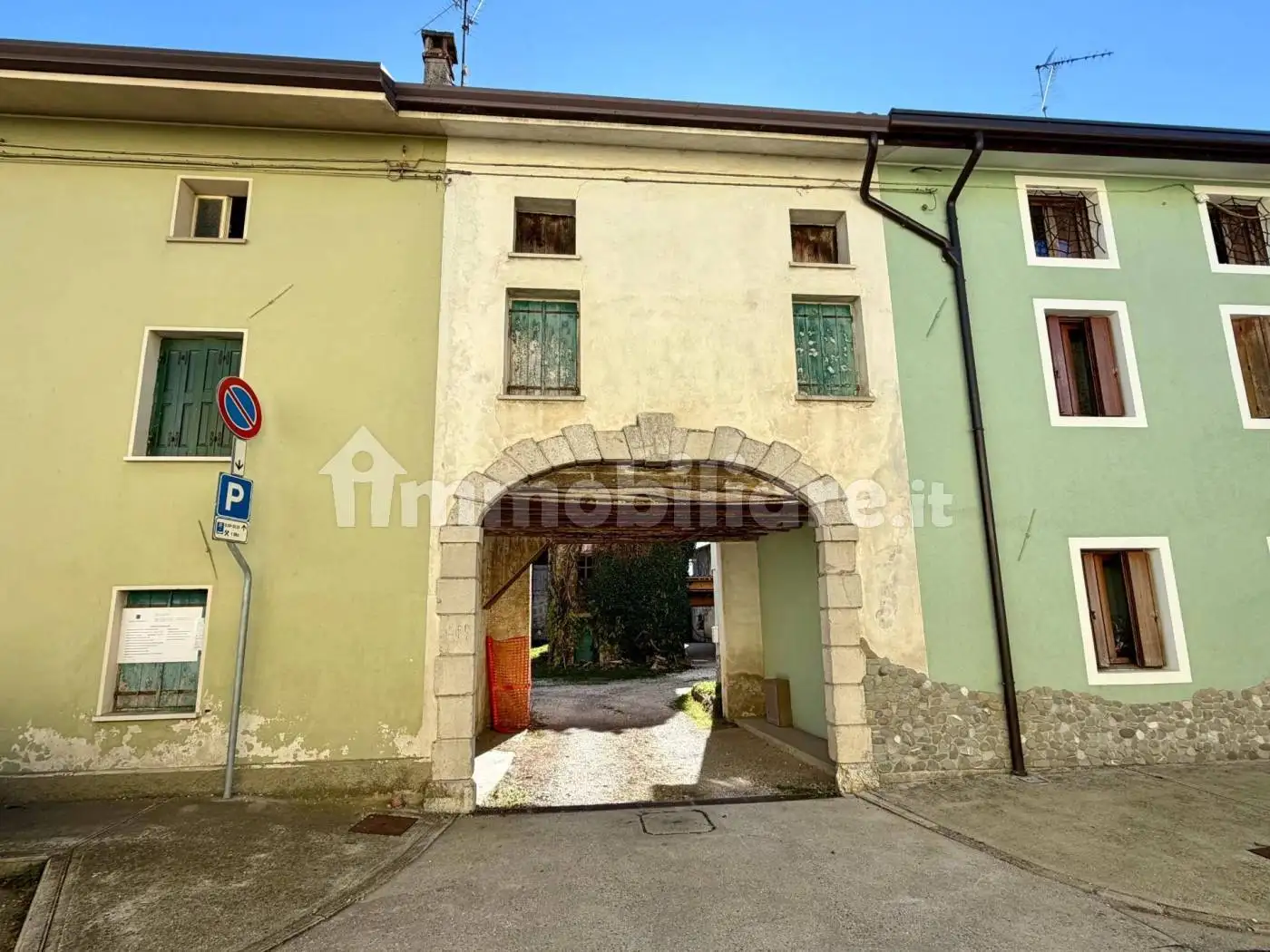 Rustico - Casale in vendita a Gonars