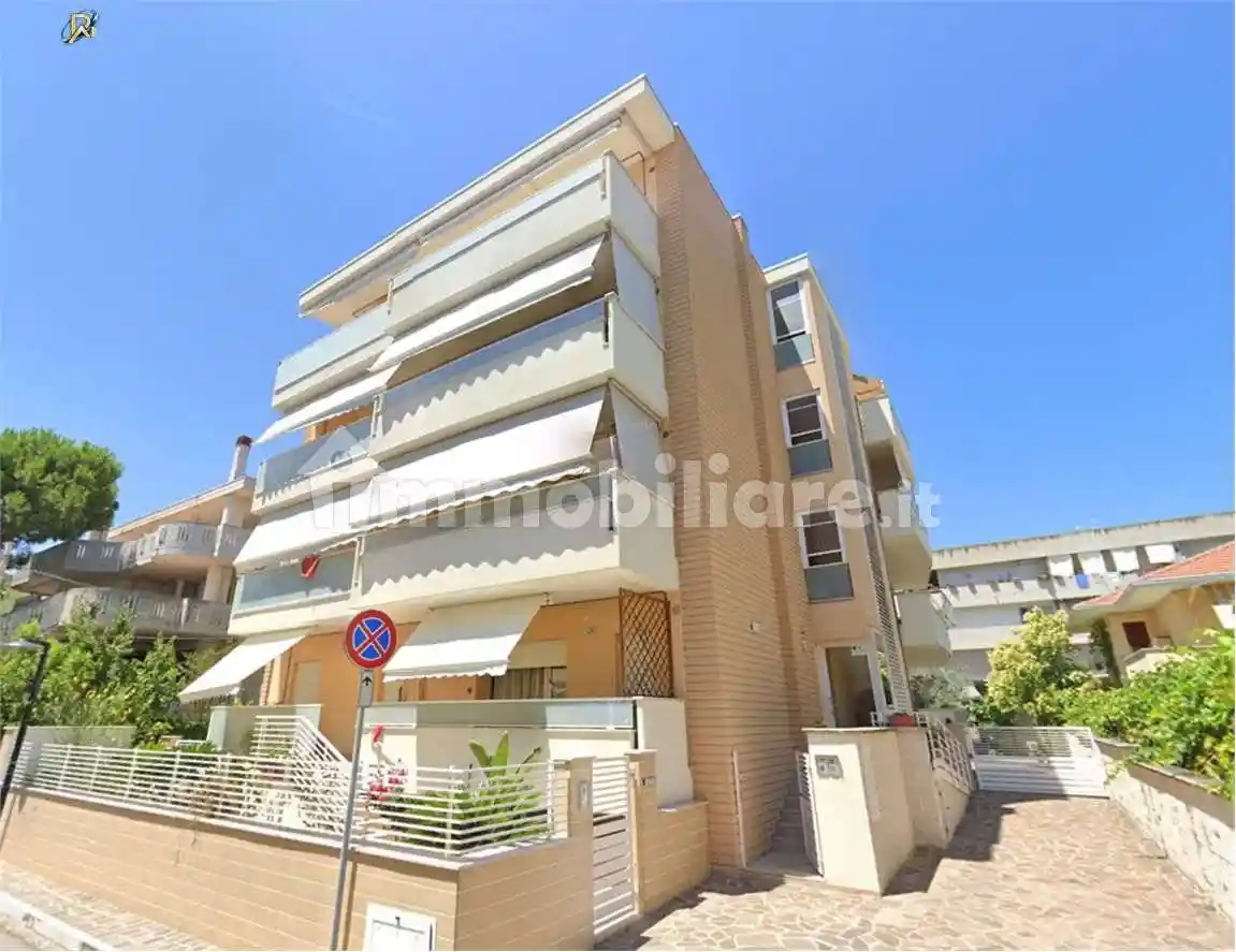 Appartamento all'asta via Molise, 3, Roseto degli Abruzzi - foto 3