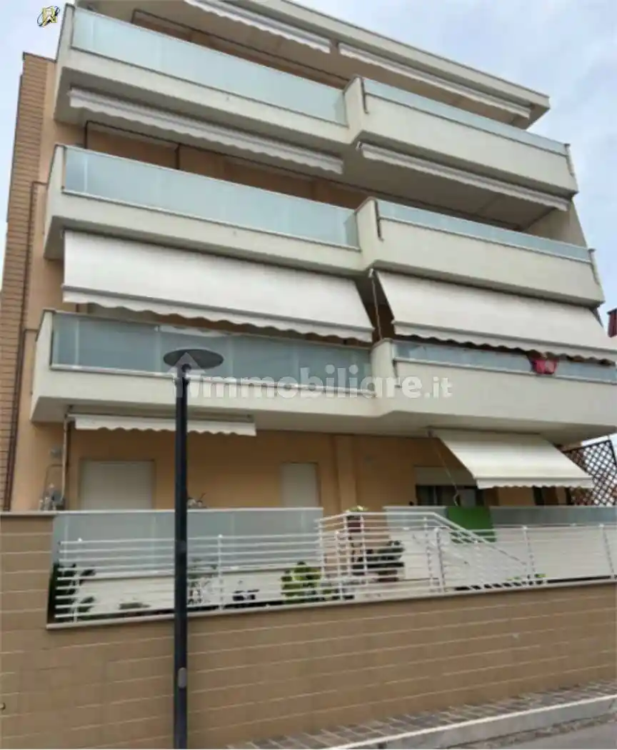 Appartamento all'asta via Molise, 3, Roseto degli Abruzzi - foto 5