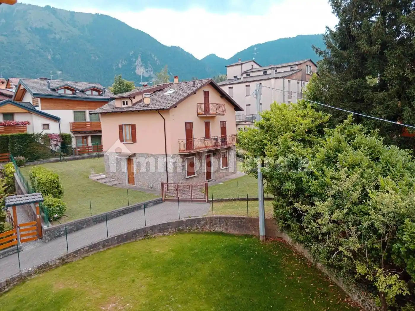 Villa plurifamiliare via Palazzo, Centro, Castione della Presolana - foto 5