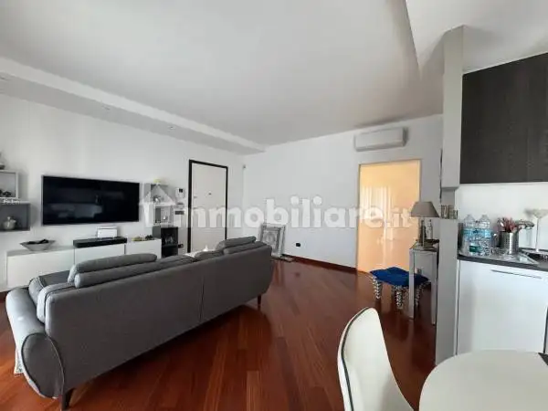 Attico via Michelangelo Buonarroti 22, Bitritto - foto 3