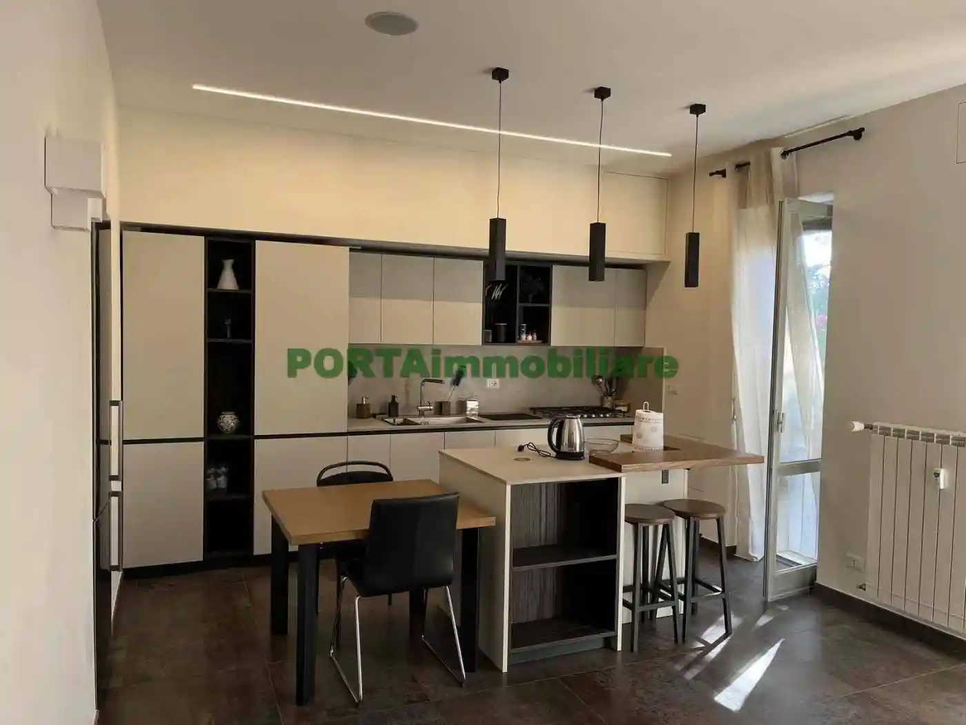 Appartamento in vendita a Savona