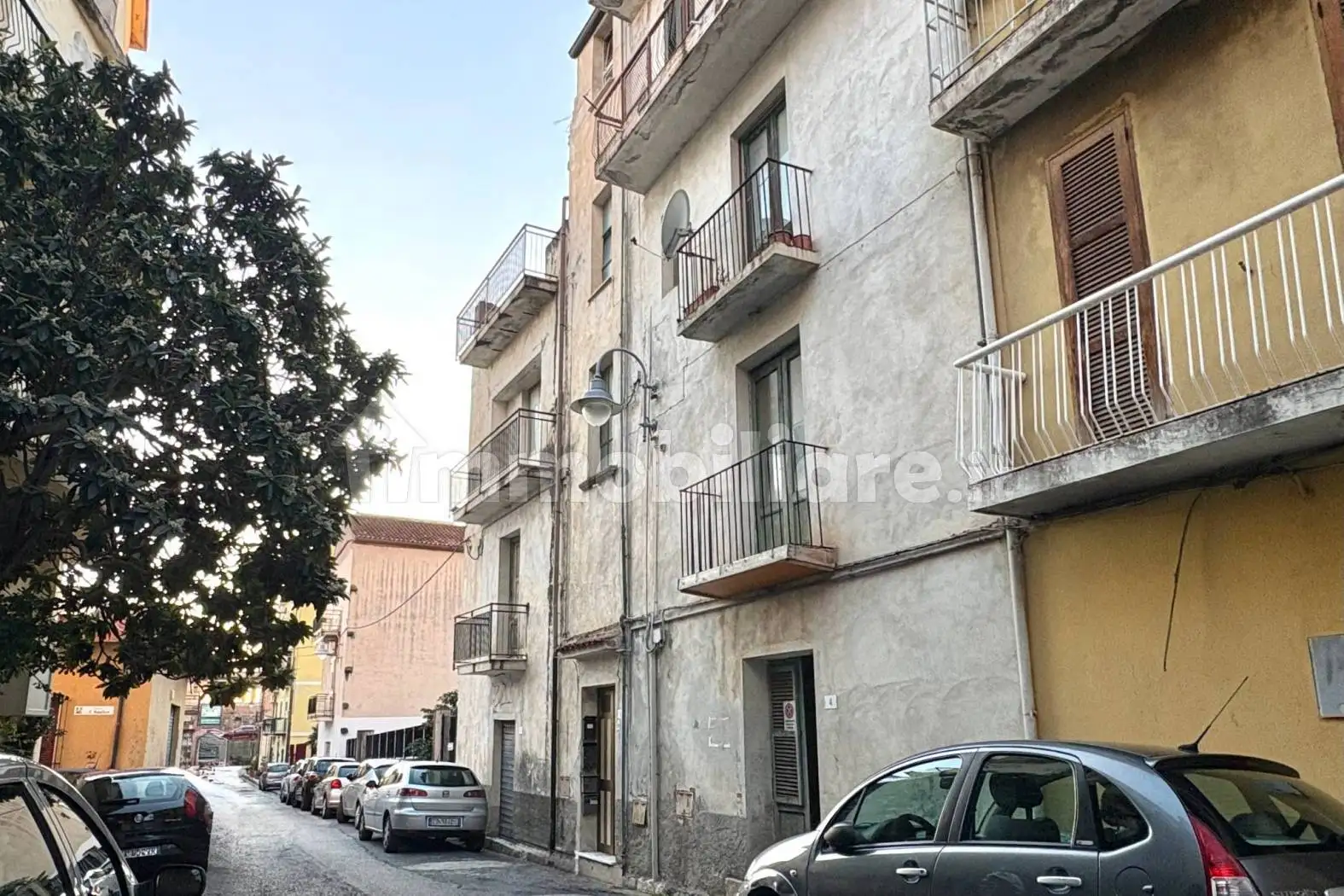 Appartamento in vendita a Paola