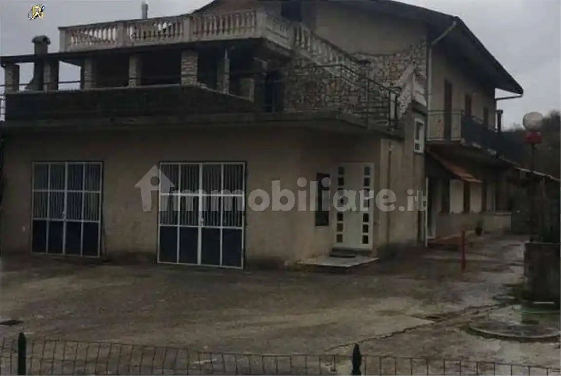 Casa indipendente all'asta via Salvo D'Acquisto   , 29, Pago del Vallo di Lauro - foto 2