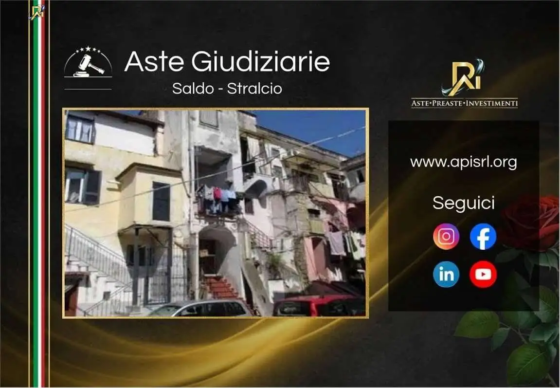 Appartamento in vendita a Napoli