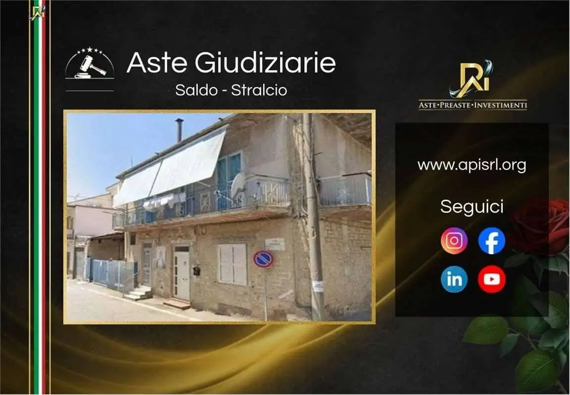 Appartamento in vendita a Montecorvino Rovella