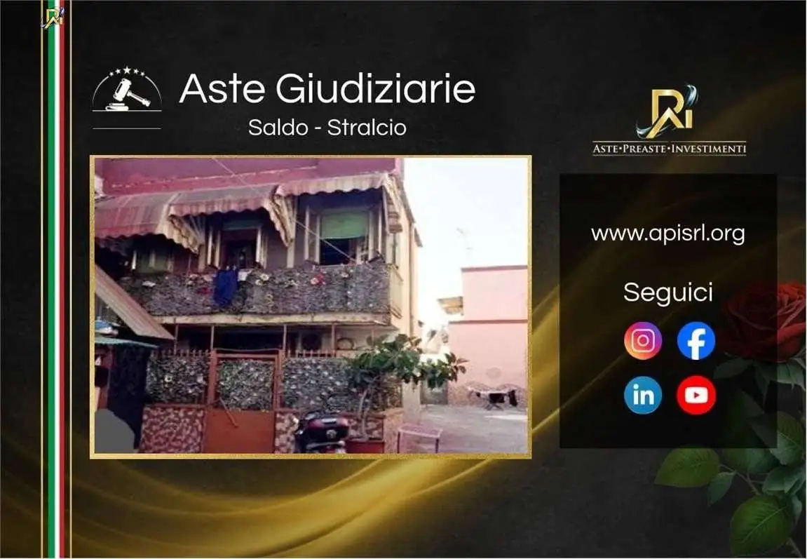 Appartamento in vendita a Napoli