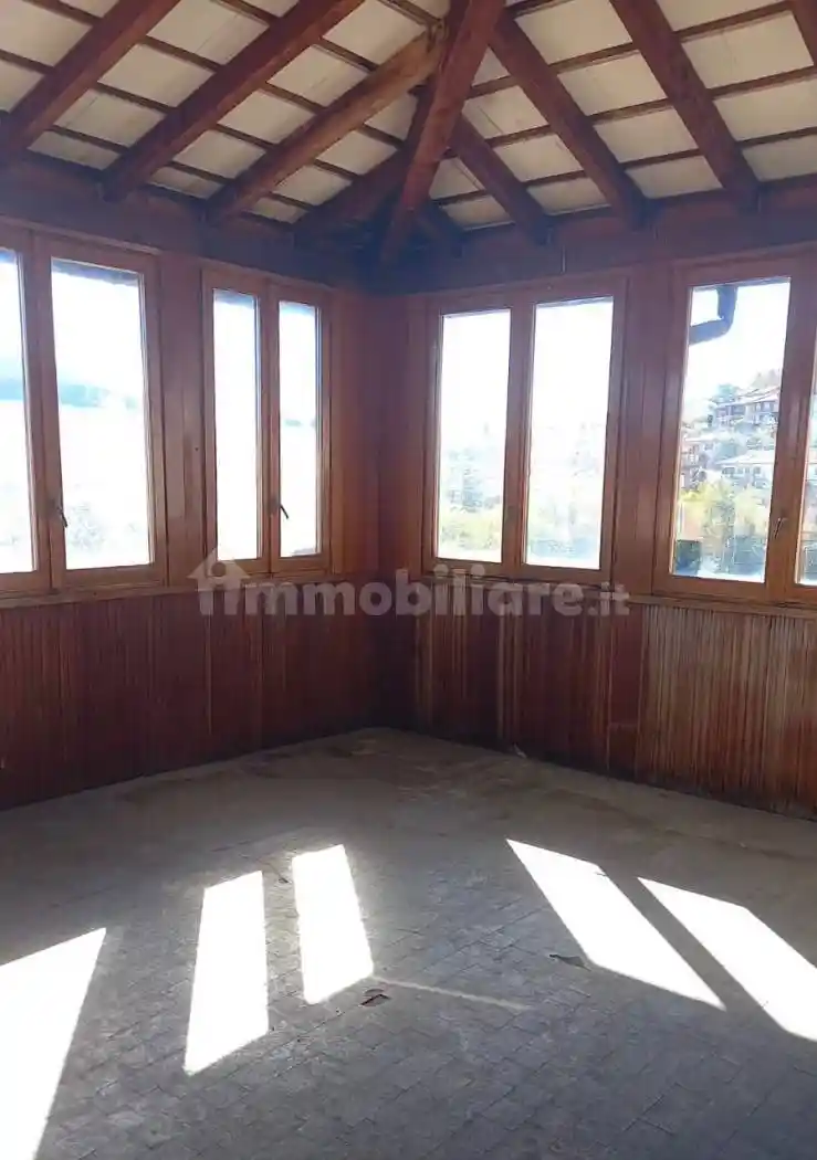 Attico - Mansarda in vendita a Cadegliano-Viconago