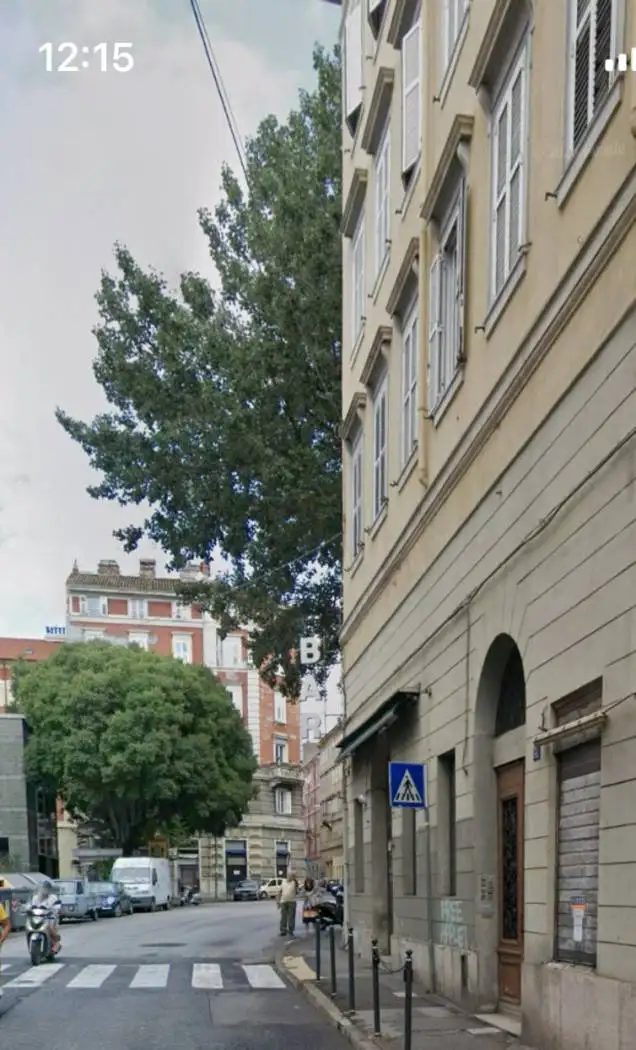 Trilocale via Udine 1, Roiano, Trieste