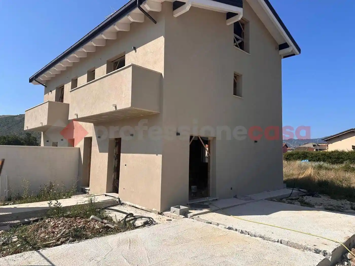 Villa bifamiliare via Roma, 100, Centro, Avezzano - foto 3