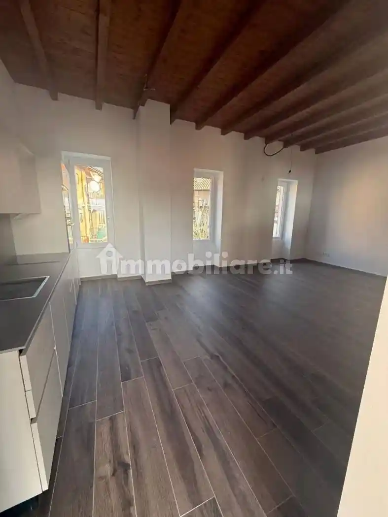 Trilocale via San Pietro, Centro, Cantello - foto 2