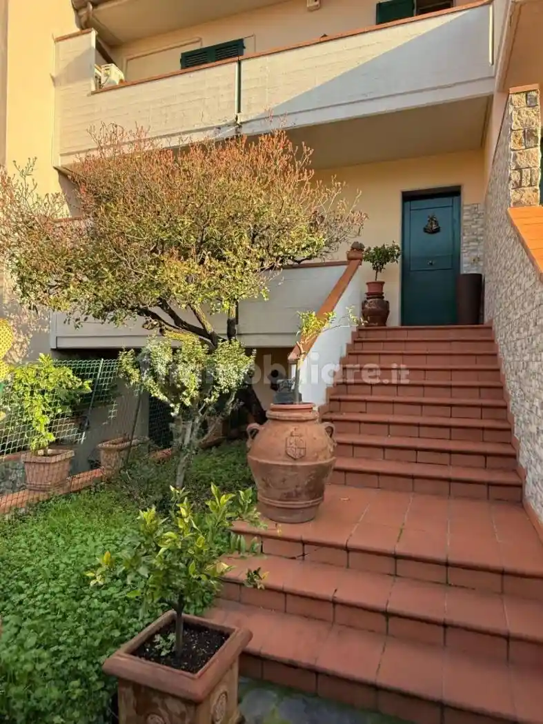 Villetta a schiera in vendita a Poggio a Caiano