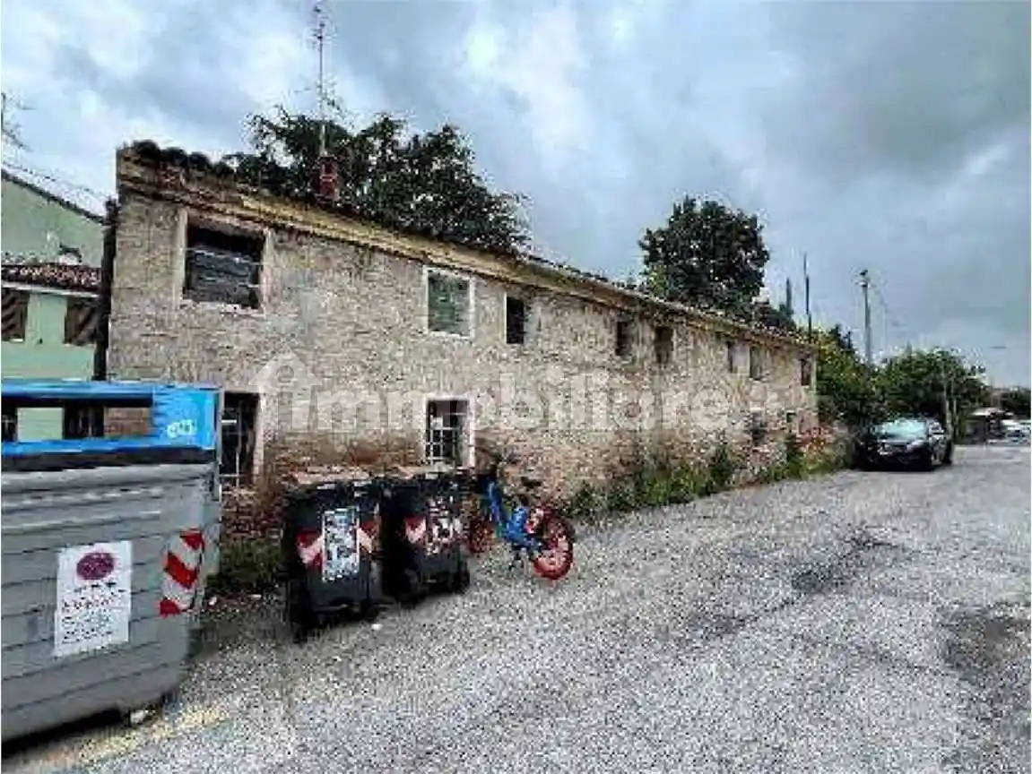 Appartamento all'asta via Zola, Ferrara - foto 2