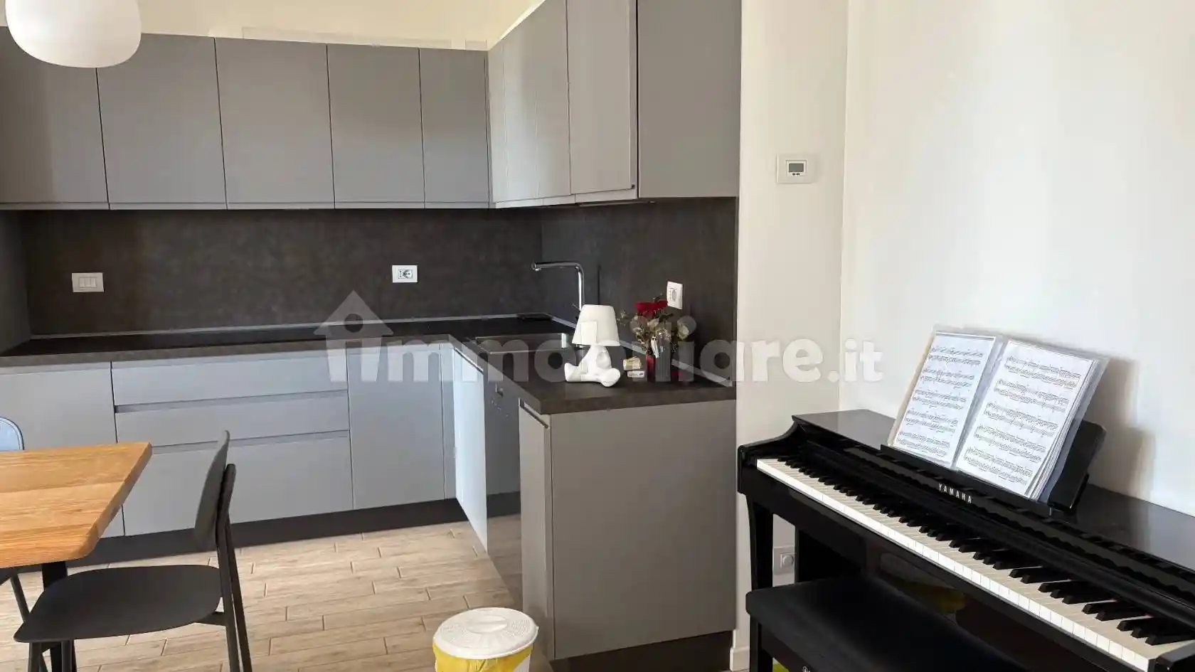 Trilocale via Antonio Aldini 9, Quarto Oggiaro, Milano - foto 4