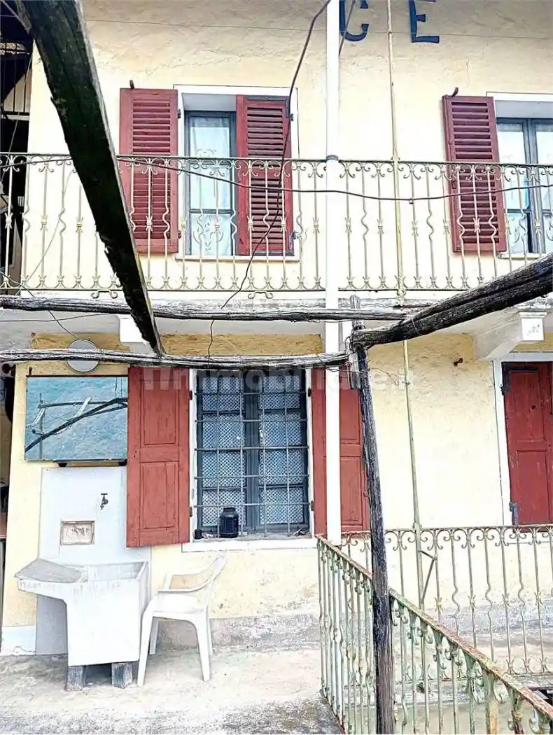 Rustico - Casale in vendita a Pont-Saint-Martin