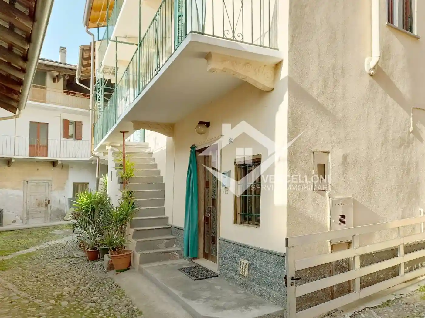 Terratetto unifamiliare via G. Tosalli 17/d, Fara Novarese - foto 2