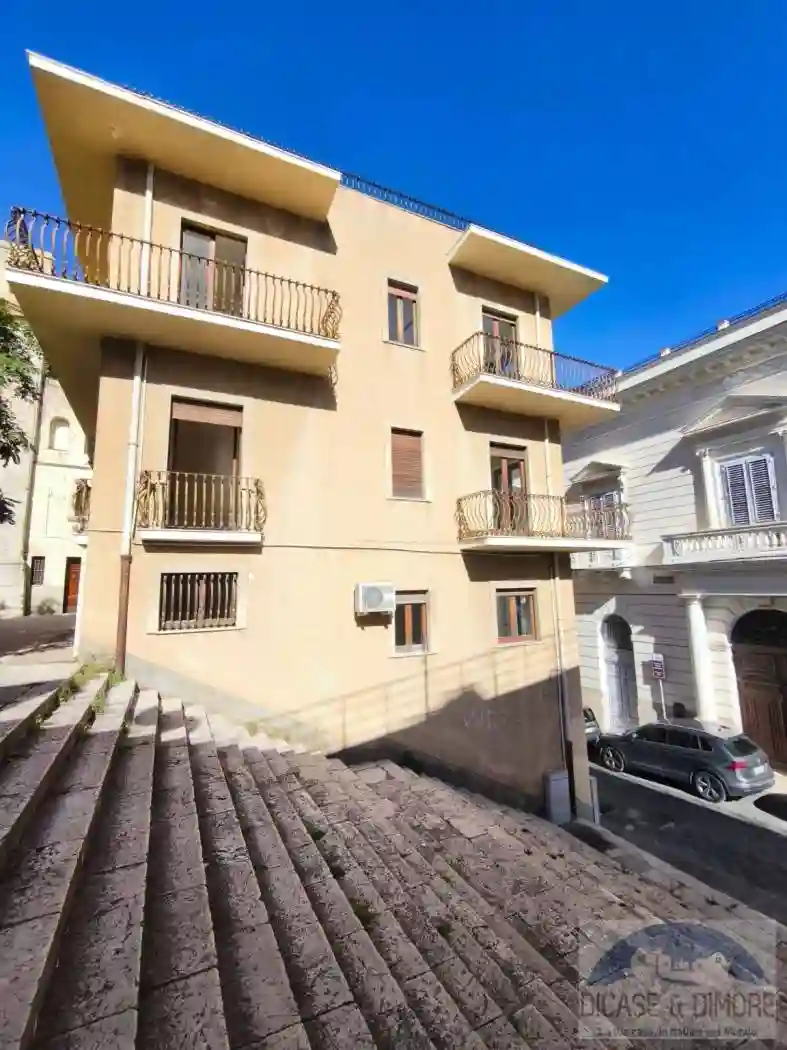 Palazzo - Edificio - foto 5