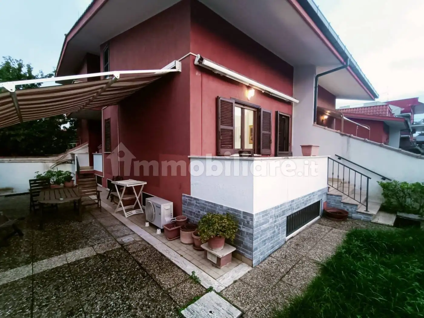 Villa in vendita a Ladispoli