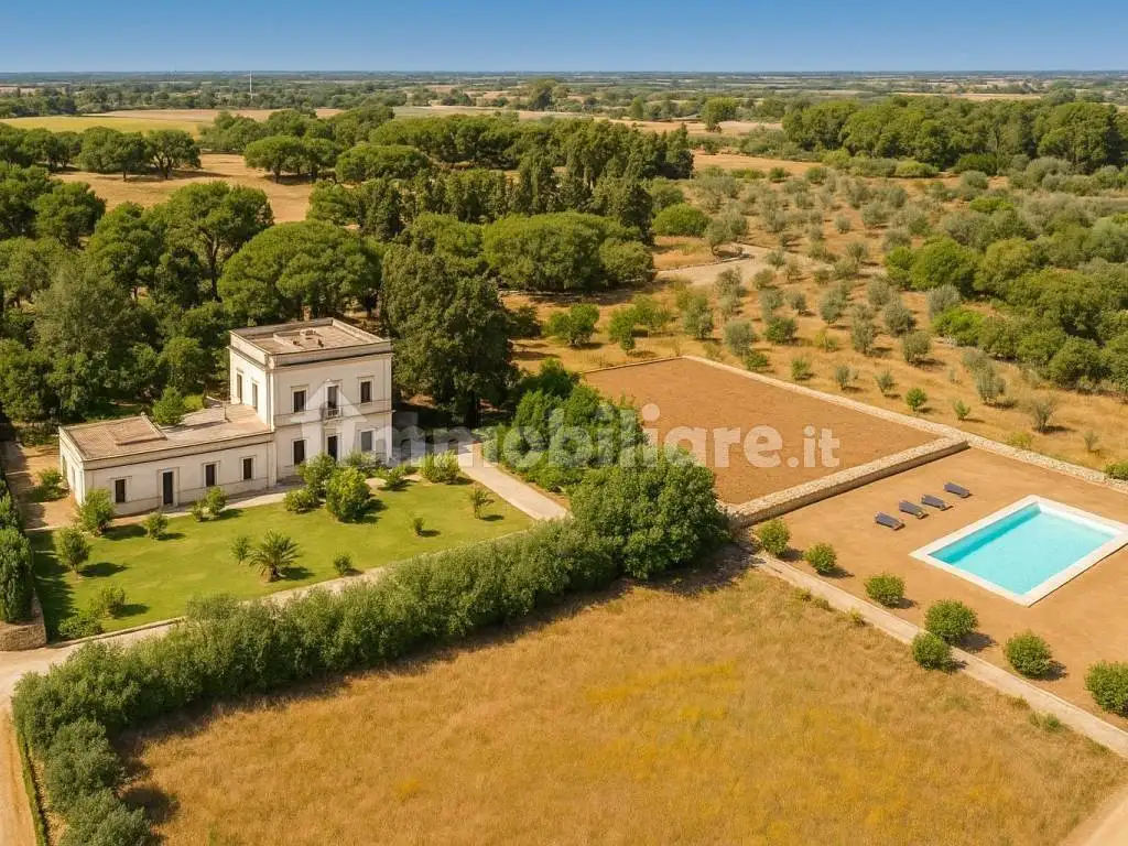 Rustico - Casale in vendita a Cutrofiano