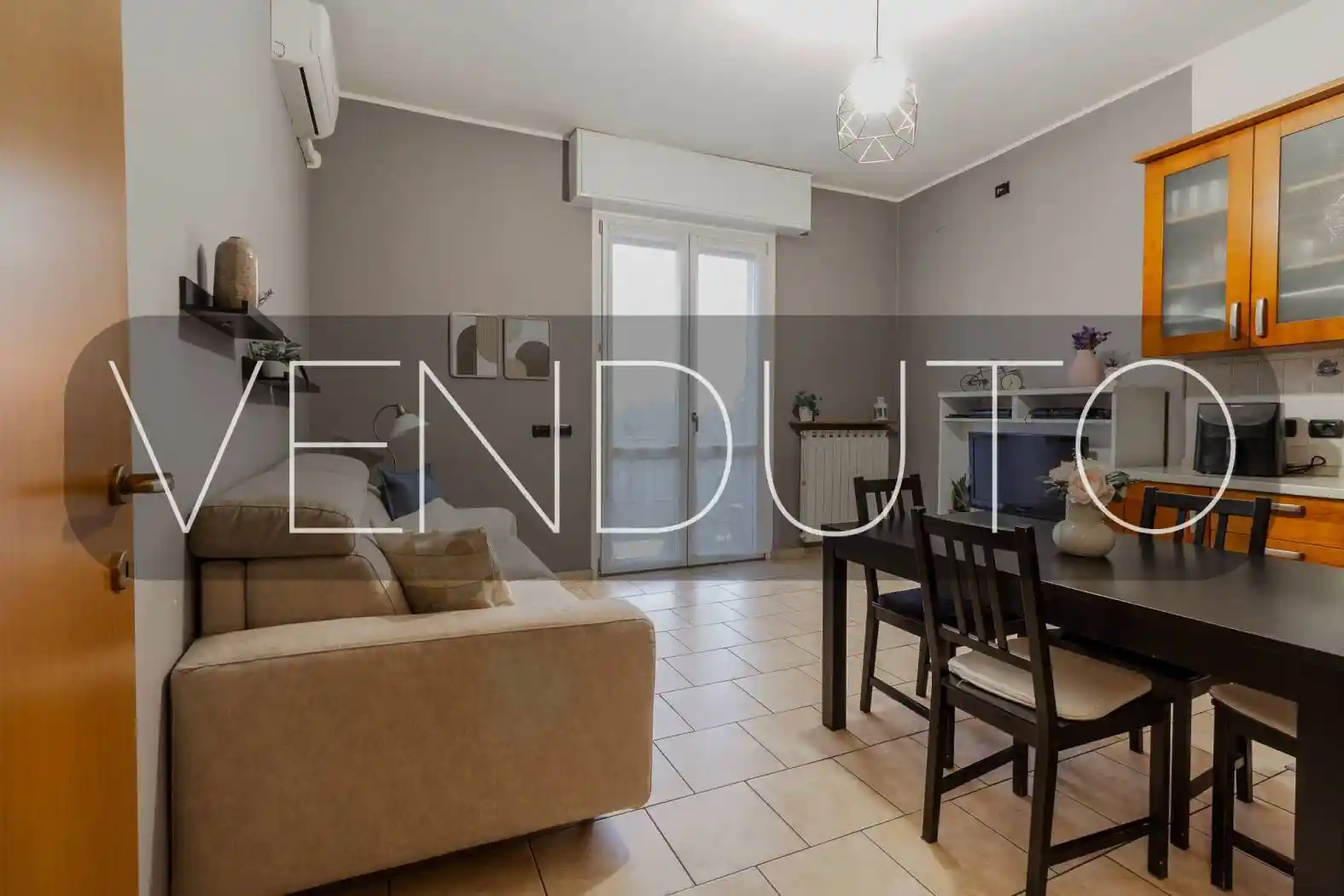 Appartamento in vendita a Lesmo