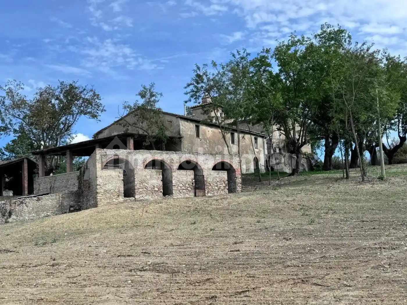 Casale via Strada di Lugnano 12, Attigliano - foto 3