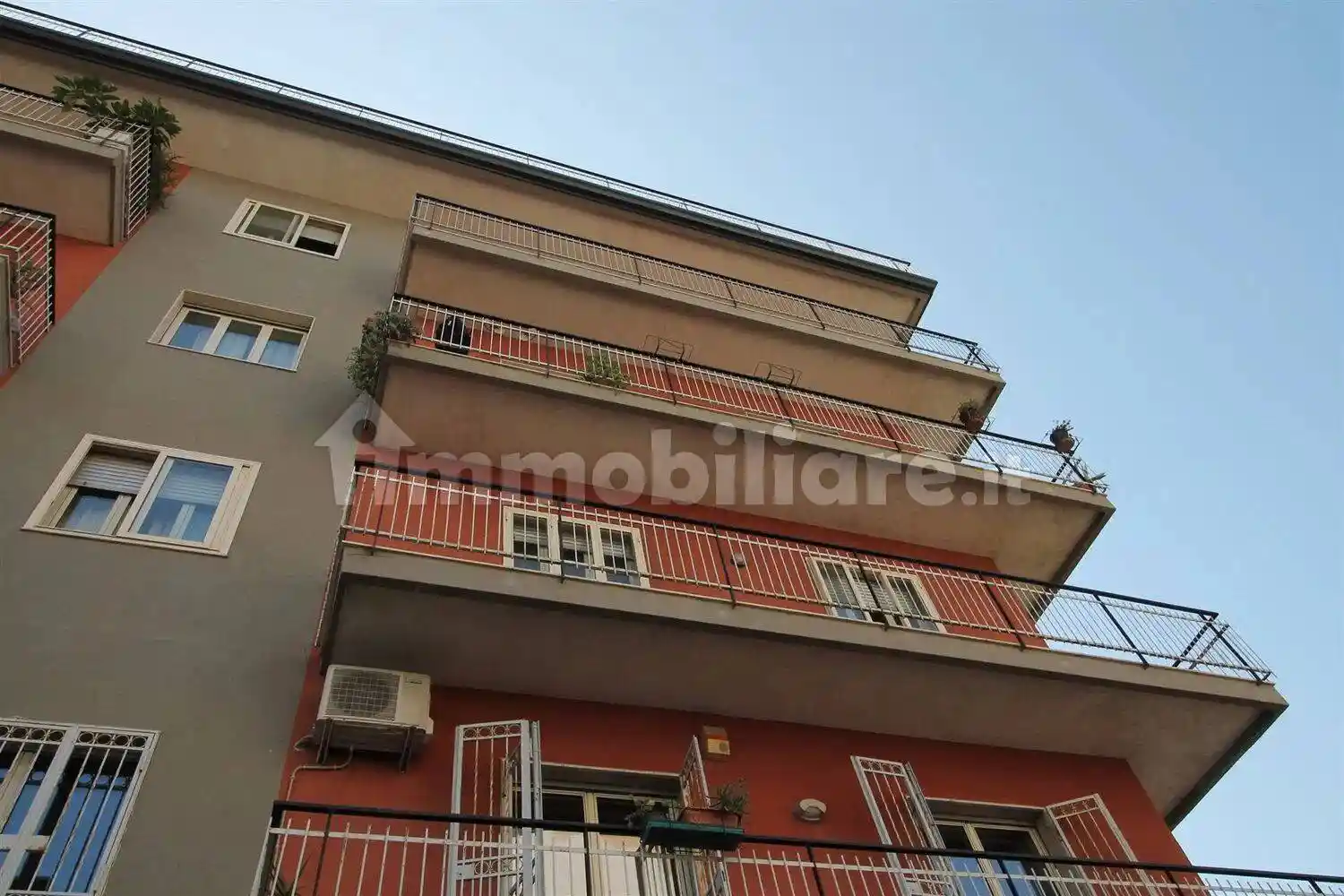 Appartamento in vendita a Sant'Agata li Battiati